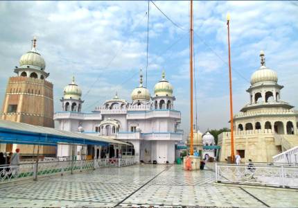 Sacred Punjab Road Trip – Gurudwara Darshan
