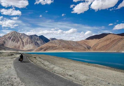 Chandigarh to Leh – Scenic Himalayan Adventure